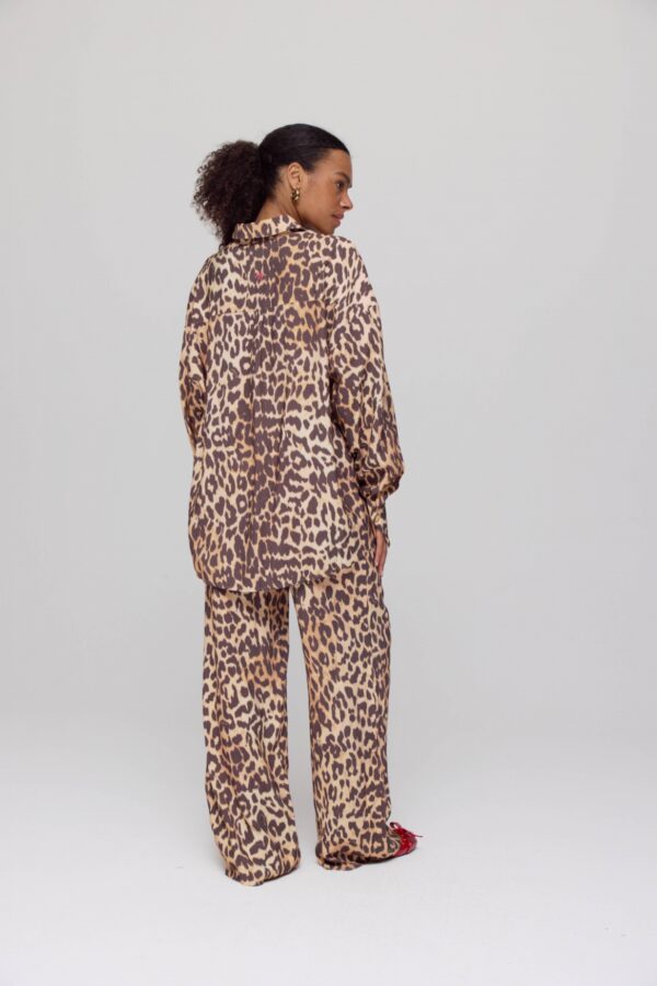 Yalena blouse panterprint harper and yve
