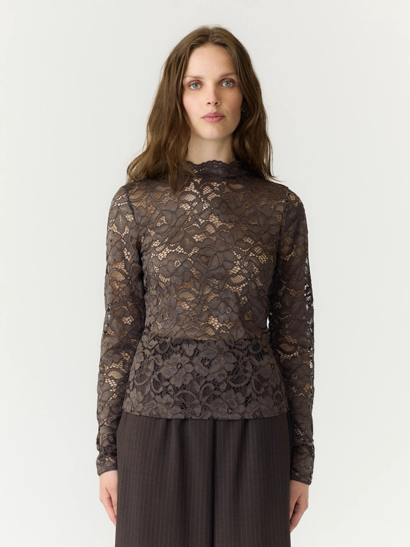 Yaslacey top bruin