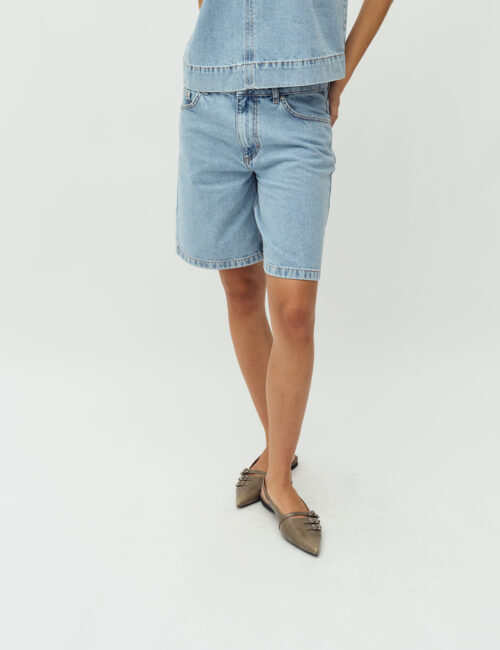 Sanira short vintage light blue mbym