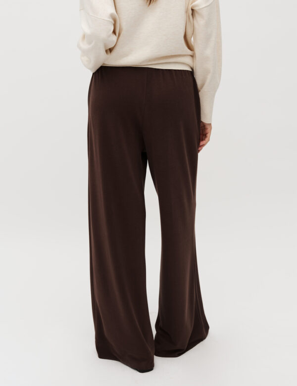 Asaka pantalon bruin java mbym