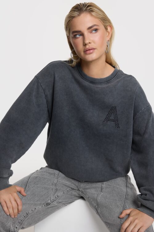 Acid washed sweater alix the label