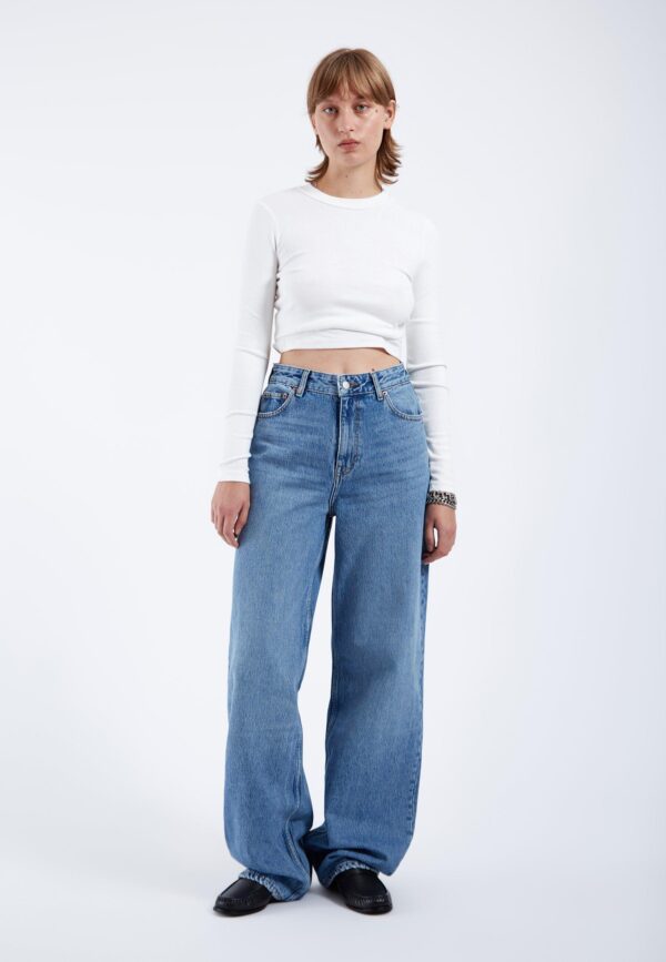 Donna stream sky used dr. denim