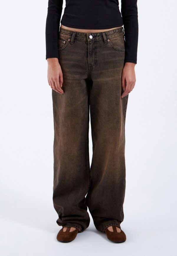 Hill jet brown used dr. denim