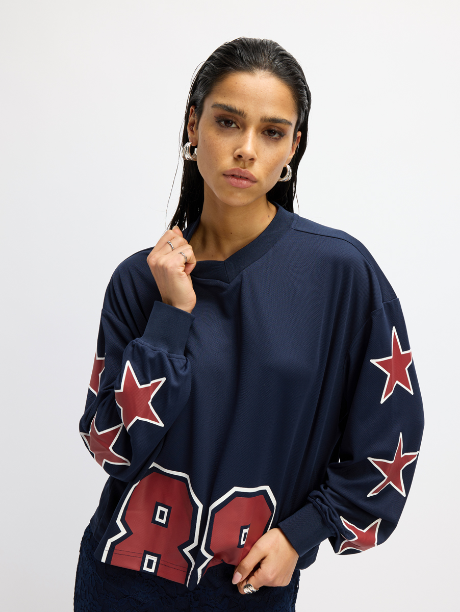 Top Ulla refined department