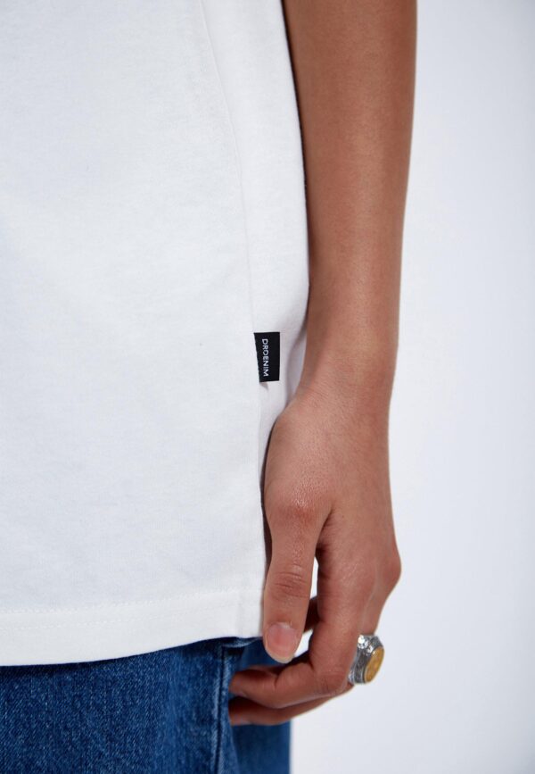 Trooper Tee Off White Heart Script dr. denim