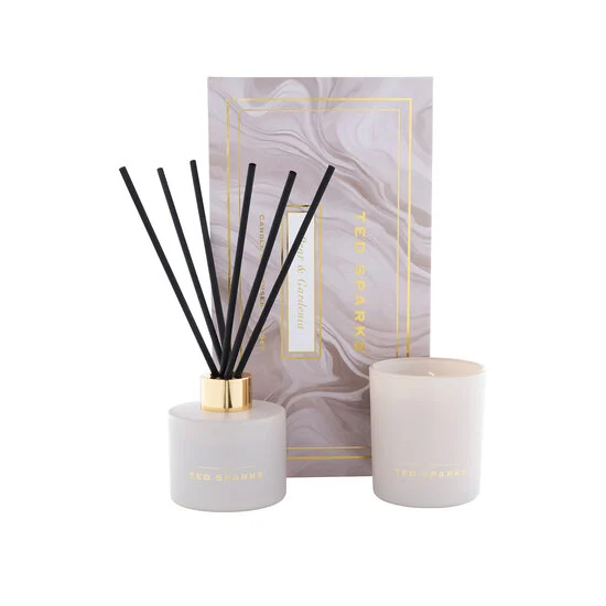 TED SPARKS Candle & Diffuser Gift Set - Pear & Gardenia