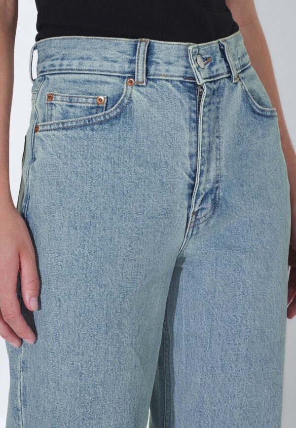 Echo bay sky retro dirt dr. denim