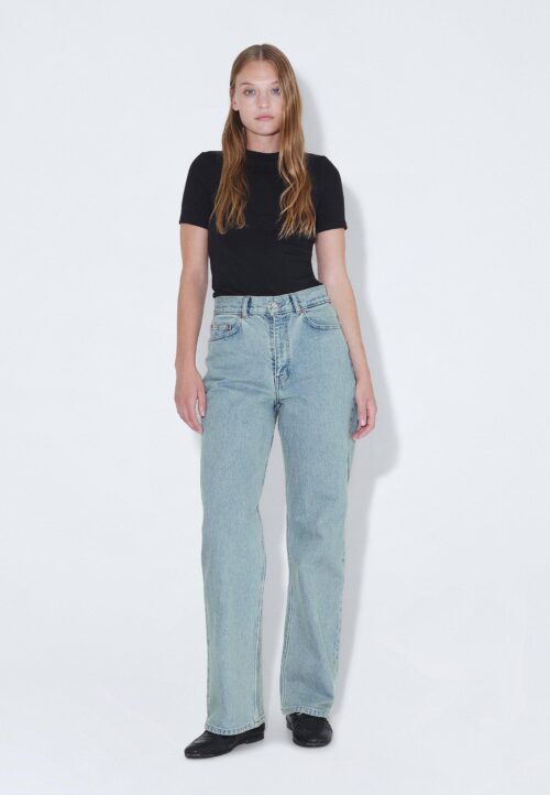 Echo bay sky retro dirt dr. denim