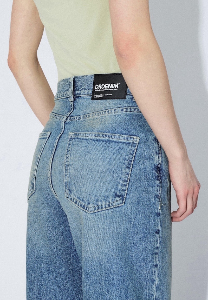 Echo High Straight Bay Sky Dirty Dr. Denim