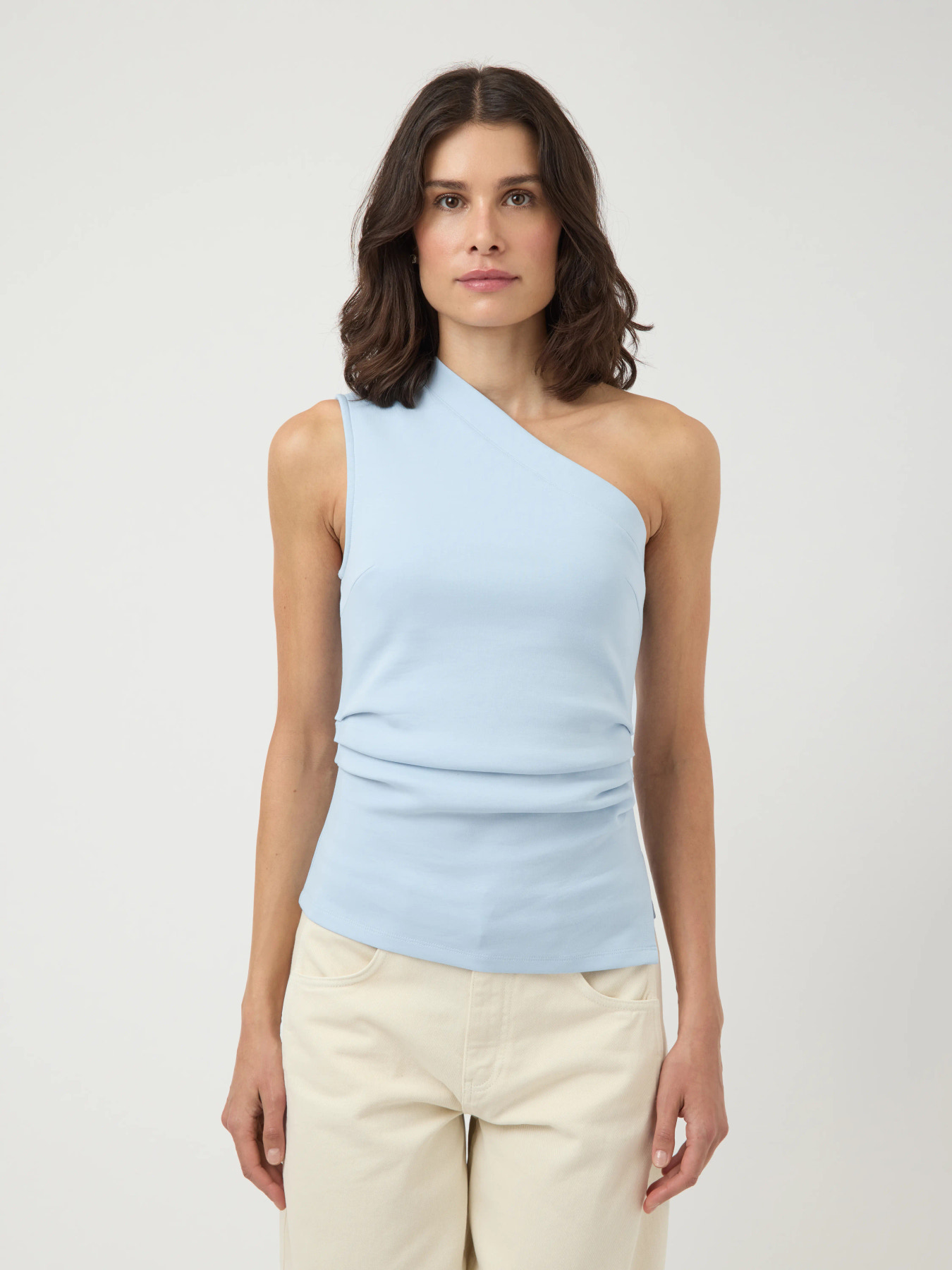 Yasvenice one shoulder top