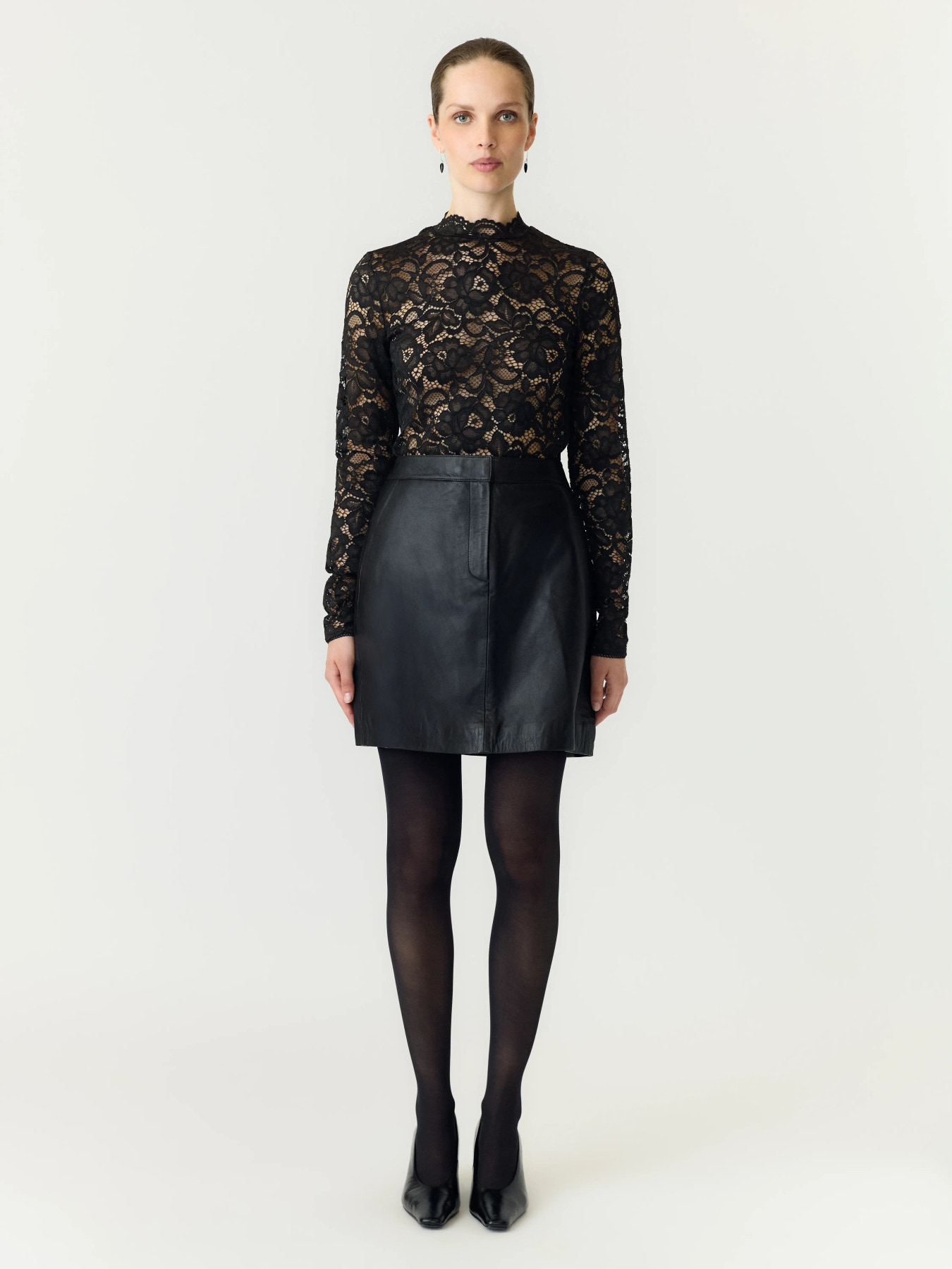 Yaslacey top zwart