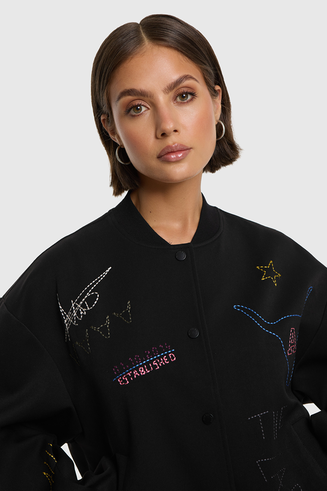 Artwork bomber alix the label