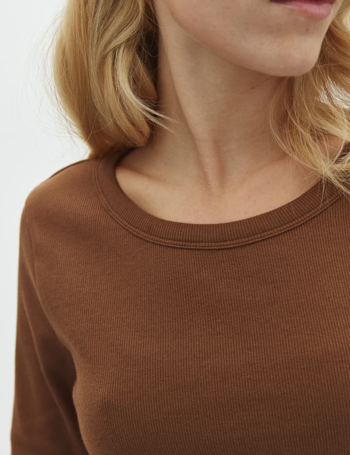 Otis longsleeve pecan mbym